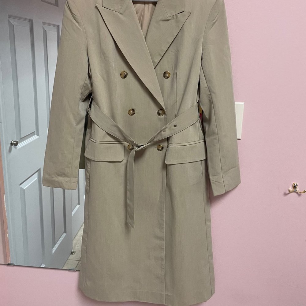 SHEIN WOMAN COAT OLIVE M